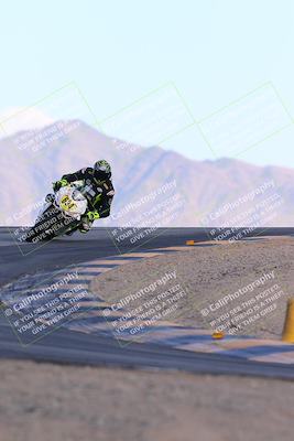 media/Nov-16-2024-CVMA (Sat) [[0e4bb1f32f]]/Race 11-Amateur Supersport Open/